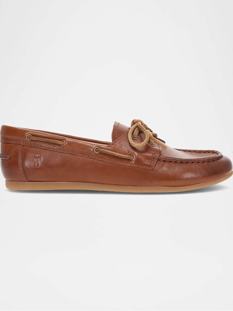 Nwt Women’s Frye “Naya” Leather Moccasin Boat Shoe W/ Laces In Cinnamon, Size 9